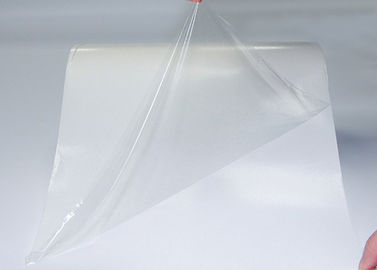 Poliuretano elástico caliente del pegamento de la PU de la película adhesiva del derretimiento de TPU que lamina 3412 adhesivos